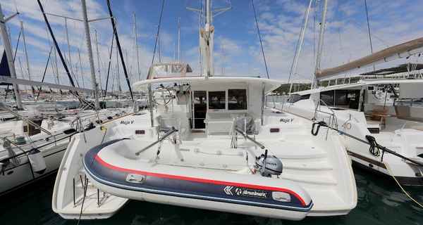 Lagoon 400 S2 (2013)