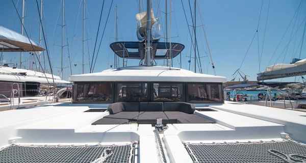 Lagoon 52 Fly (2018)