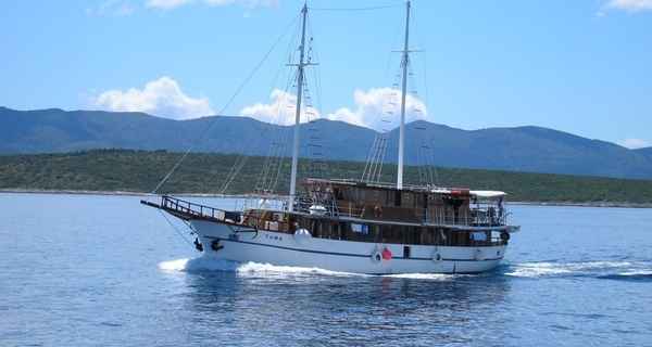 MV Nautilus (1956)