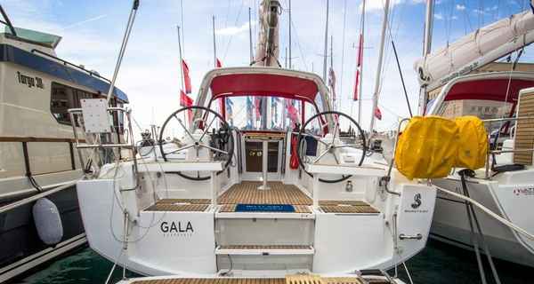 Oceanis 35 (2016)
