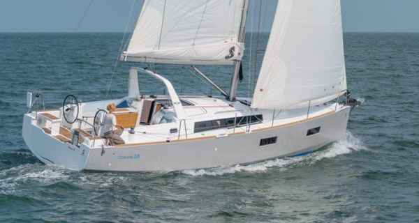 Oceanis 38.1 (2018)