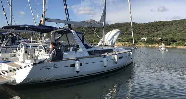 Oceanis 45 (2017)