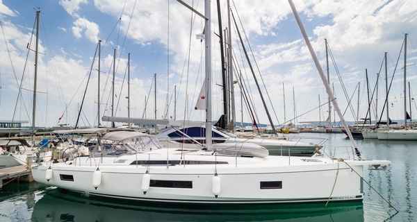 Oceanis 51.1 (2020)