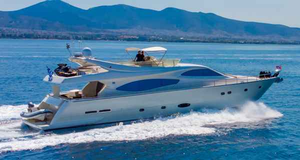 Ferretti 780