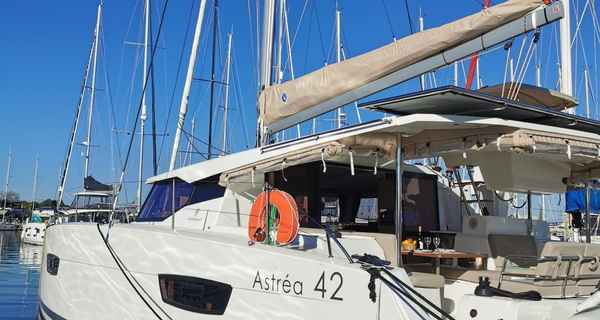 Astrea 42 (2024)