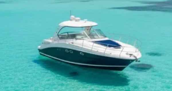 Sea Ray 455 Sundancer (2004)