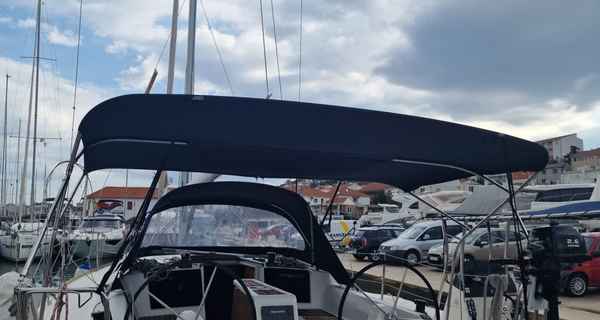 Dufour 350 Grand Large (2016)