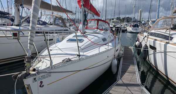Oceanis 311 Clipper (2001)