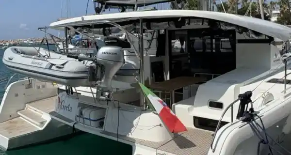 Lagoon 42 (2024)