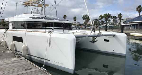 Lagoon 52 Fly (2019)