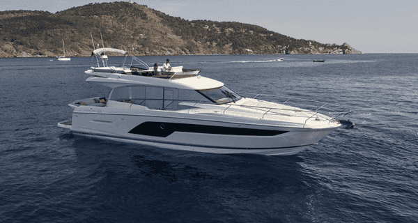 Prestige 590 Fly (2024)