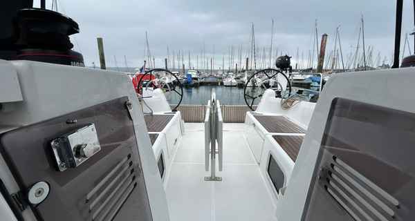 Sun Odyssey 380 (2024)