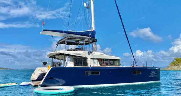 Lagoon 52