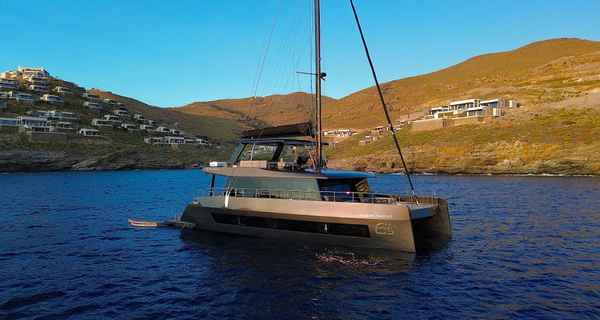 Moon Yacht 65 (2025)