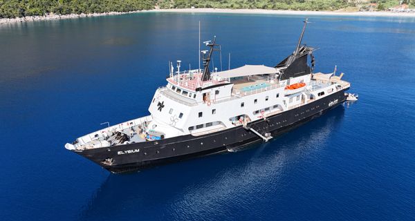 Astilleroa Constructions 210 ft (1999)