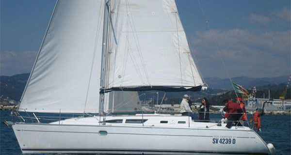 Sun Odyssey 37