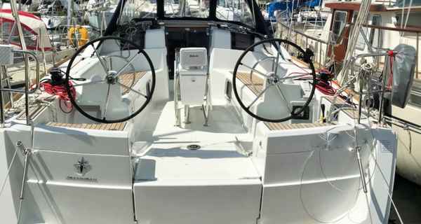 Sun Odyssey 389 (2019)