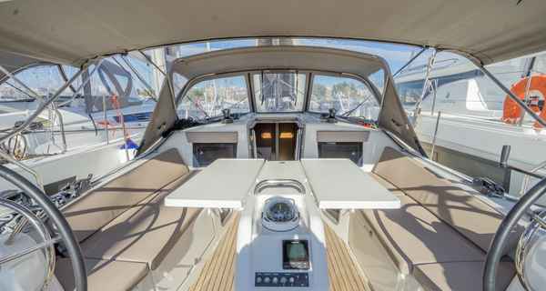 Sun Odyssey 410 (2020)