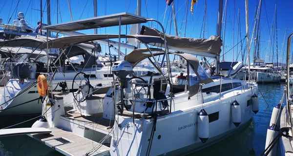 Sun Odyssey 410 (2019)