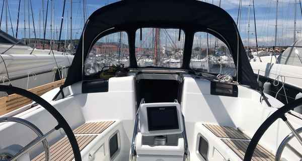 Sun Odyssey 419 (2019)