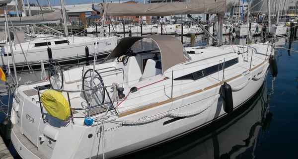 Sun Odyssey 439 (2015)