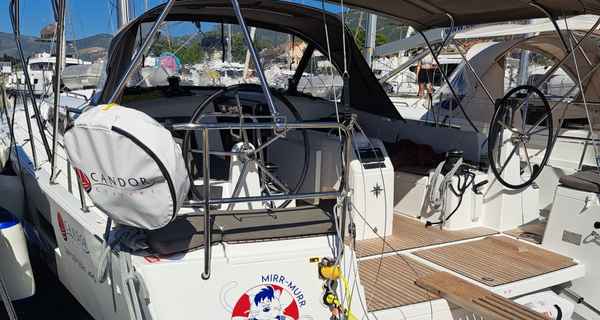 Sun Odyssey 490 (2023)