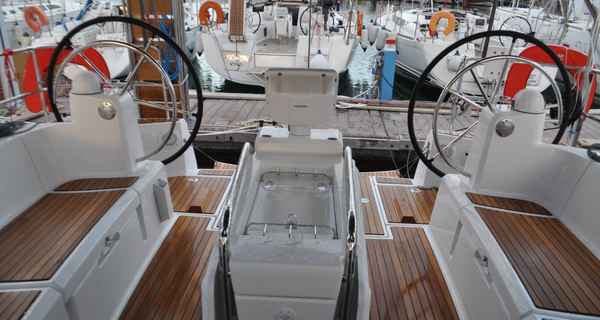 Sun Odyssey 519 (2016)