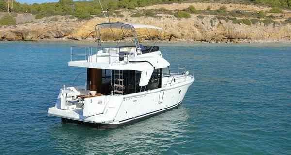 Swift Trawler 35 (2022)