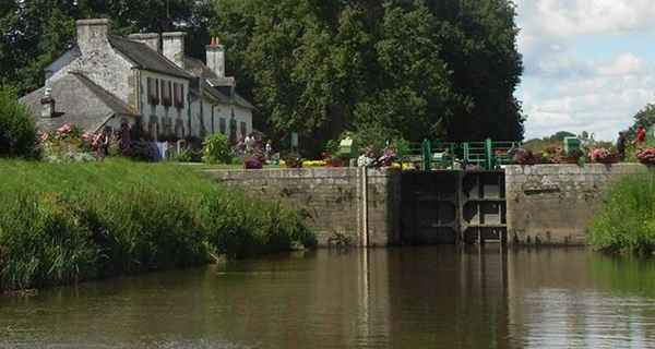 Czarter jachtów Saint-Martin-sur-Oust