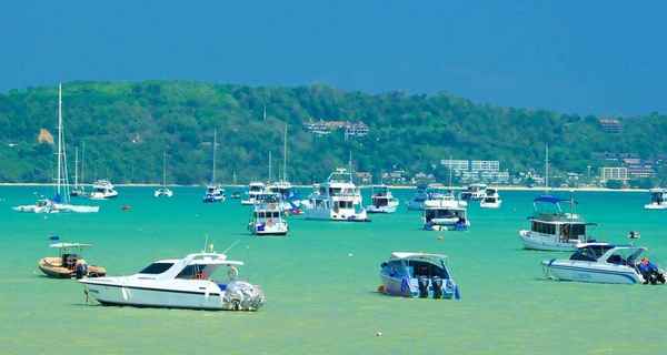 Yacht charter Ao Chalong Bay