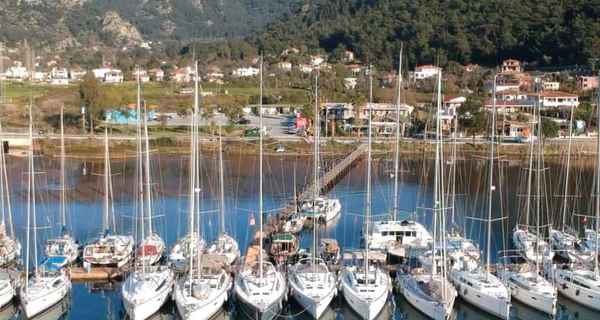 Kreuzfahrten Cennet Marina