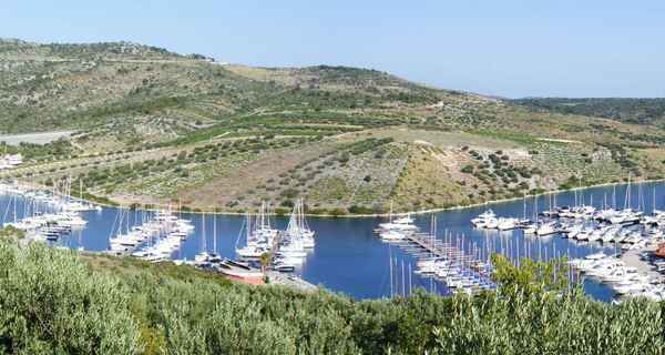 Motorboot mieten Kremik Marina, Primošten