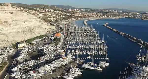 Location bateau Marseille-Corbières