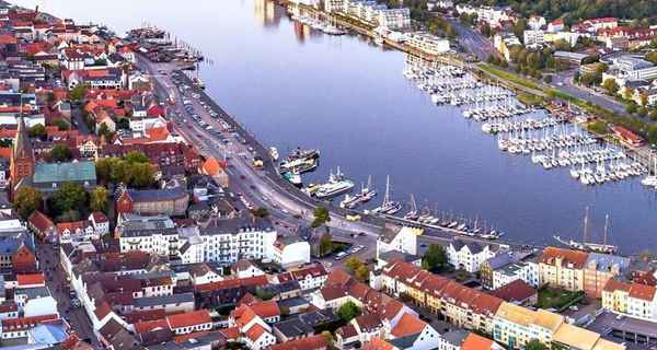 Łódź Żaglowa czarter Flensburg