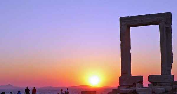 Yacht charter Naxos