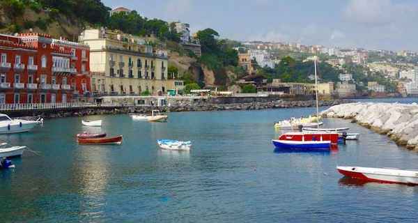 Alquiler Catamarán Posillipo