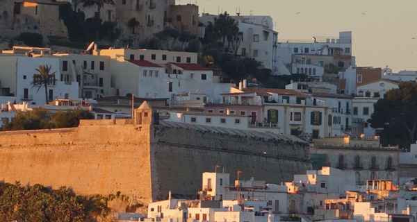 Halbstarres Boot mieten Marina Botafoch, Ibiza