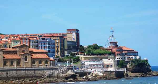 Alquiler Catamarán Gijón