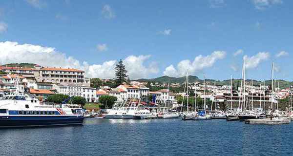 Alquiler barco Horta