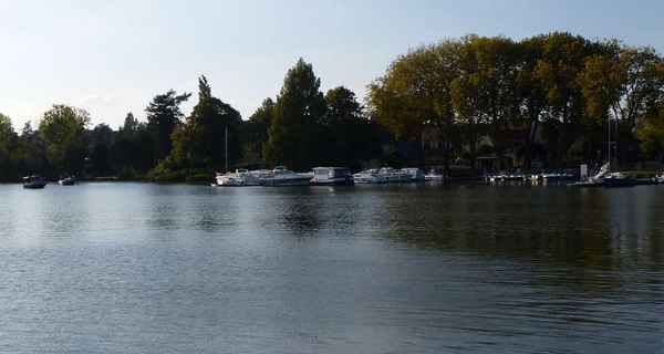 Czarter jachtów Sucé-sur-Erdre