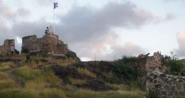 Alquiler Catamarán Fort Louis
