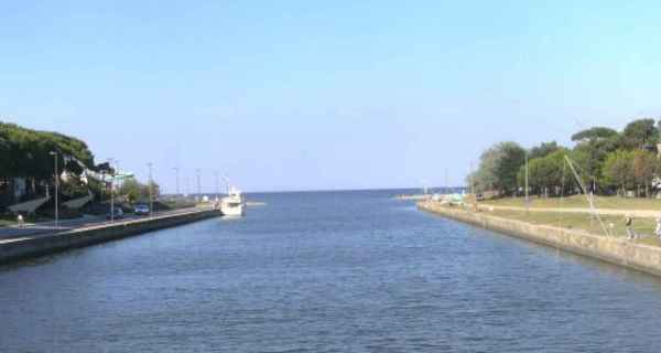 Noleggio Barca a vela Lido degli Estensi