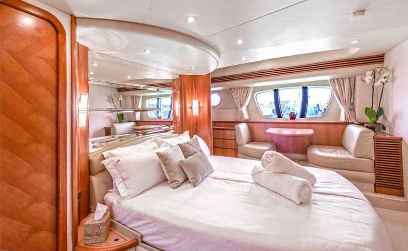 Photo Azimut 68 Evolution