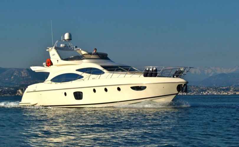 Photo Azimut 68 Fly (2008)