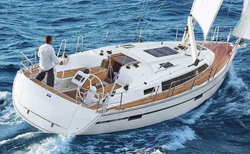 Bavaria Cruiser 37