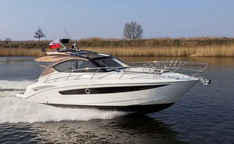 Galeon 325 HTS