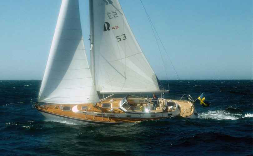 Hallberg Rassy 42F