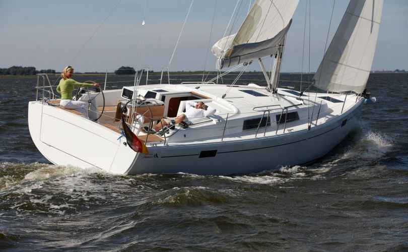 Hanse 385