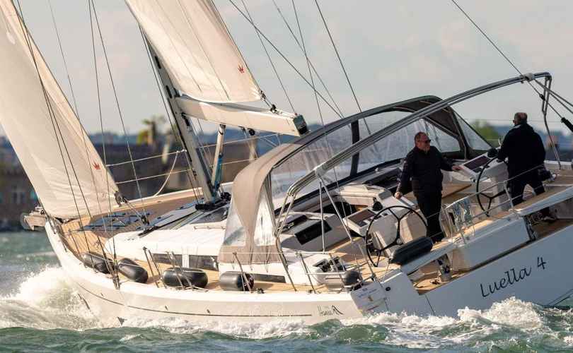 Hanse 548
