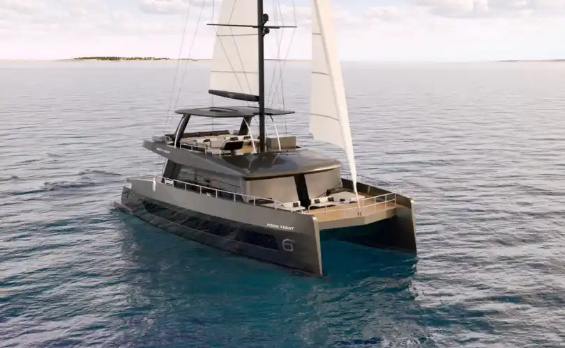 Moon Yacht 65